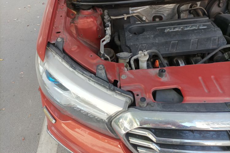Used Haval H1 2016 Blue Label 1.5L Manual Luxury Model Engine Bay Right