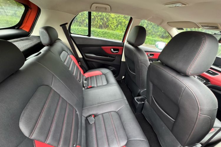 Used Haval H1 2016 Blue Label 1.5L Manual Luxury Model Exterior 11
