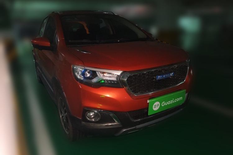 Used Haval H1 2016 Revised Version Blue Badge 1.5L AMT Luxury Edition Front Right 45 Deg