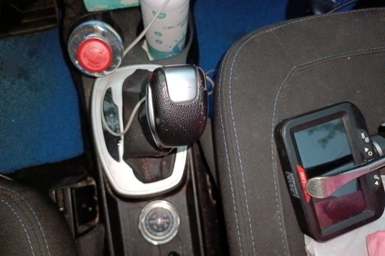 Used Haval H1 2016 Red Label 1.5L AMT Comfort Model Gear Lever