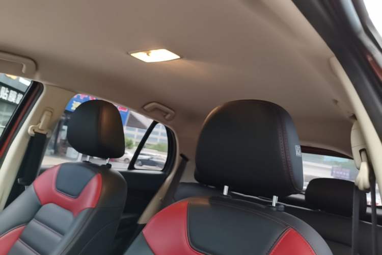 Used Haval H1 2016 Blue Label 1.5L AMT Luxury Model Headliner