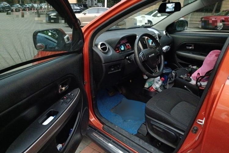 Used Haval H1 2016 Red Label 1.5L AMT Comfort Model Interior 3