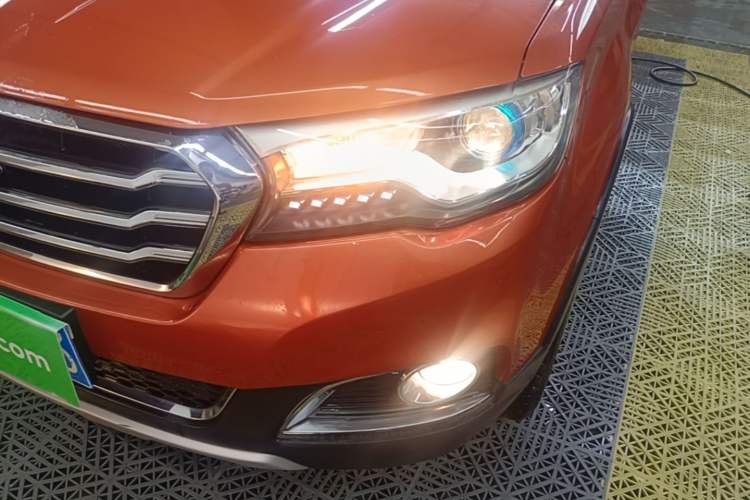 Used Haval H1 2016 Blue Label 1.5L Manual Luxury Model Left Front Headlight