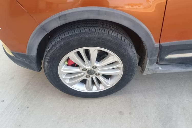 Used Haval H1 2016 Blue Label 1.5L AMT Urban Model Left Front Wheel Hub