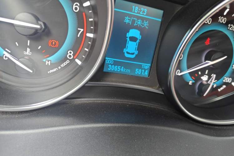 Used Haval H1 2016 Blue Label 1.5L Manual Luxury Model Odometer Close Up