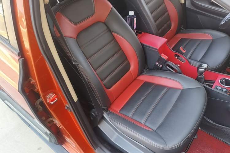 Used Haval H1 2016 Blue Label 1.5L AMT Urban Model Right Front Seat