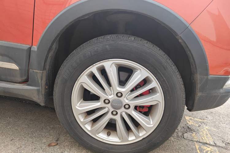 Used Haval H1 2016 Blue Label 1.5L Manual Urban Model Right Front Wheel Hub