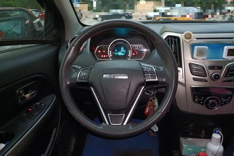 Used Haval H1 2016 Red Label 1.5L AMT Comfort Model Steering Wheel