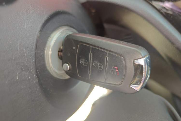 Used Haval H1 2016 Revised Version Blue Badge 1.5L AMT Comfort Edition Vehicle Key