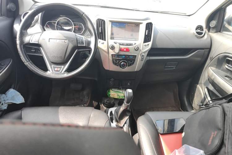 Used Haval H1 2016 Red-Label 1.5L AMT Luxury Model Center Console