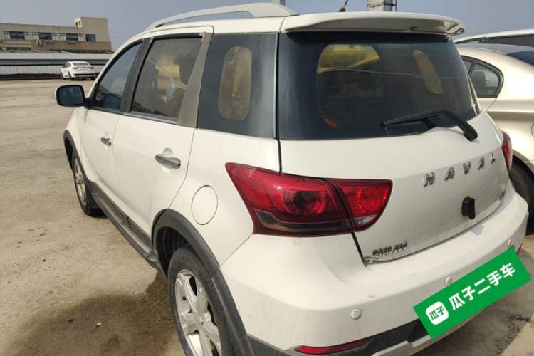 Used Haval H1 2016 Red-Label 1.5L AMT Luxury Model Rear Left 45 Deg