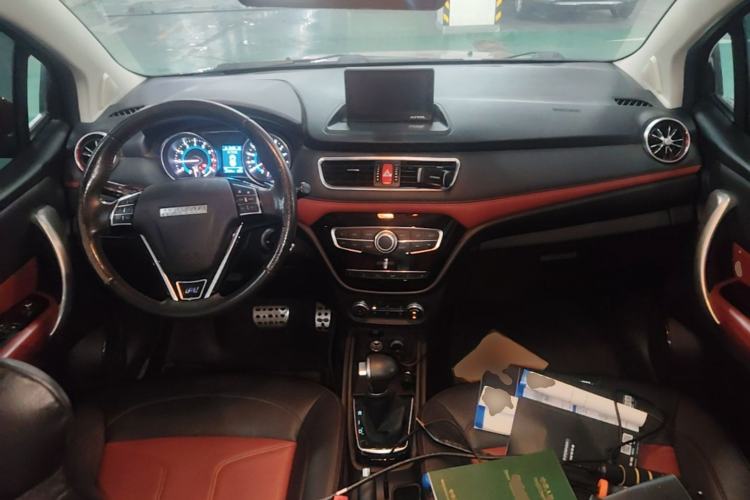 Used Haval H1 2016 Revised Version Blue Badge 1.5L AMT Luxury Edition Center Console