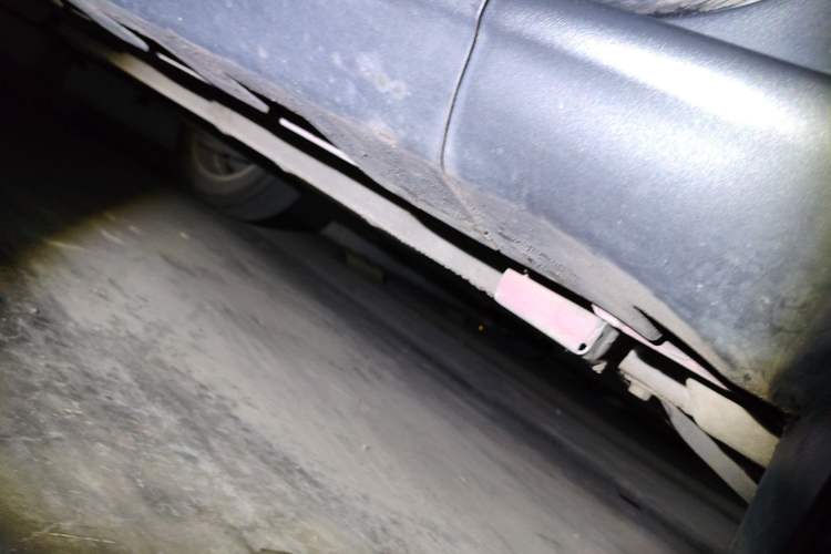 Used Haval H1 2016 Red Label 1.5L AMT Comfort Model Chassis Front Right