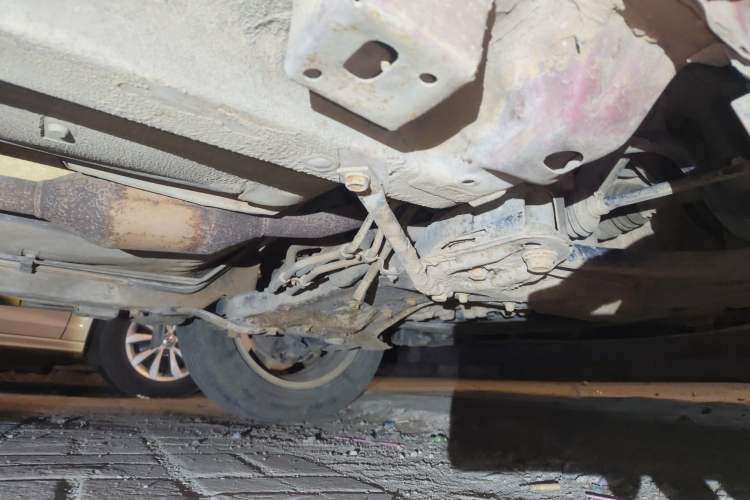 Used Haval H1 2016 Red Label 1.5L AMT Comfort Model Chassis Front Right