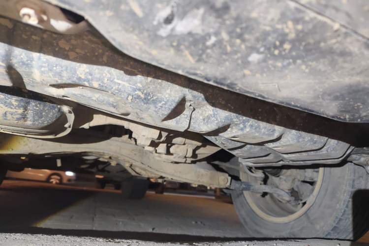 Used Haval H1 2016 Red Label 1.5L AMT Comfort Model Chassis Front