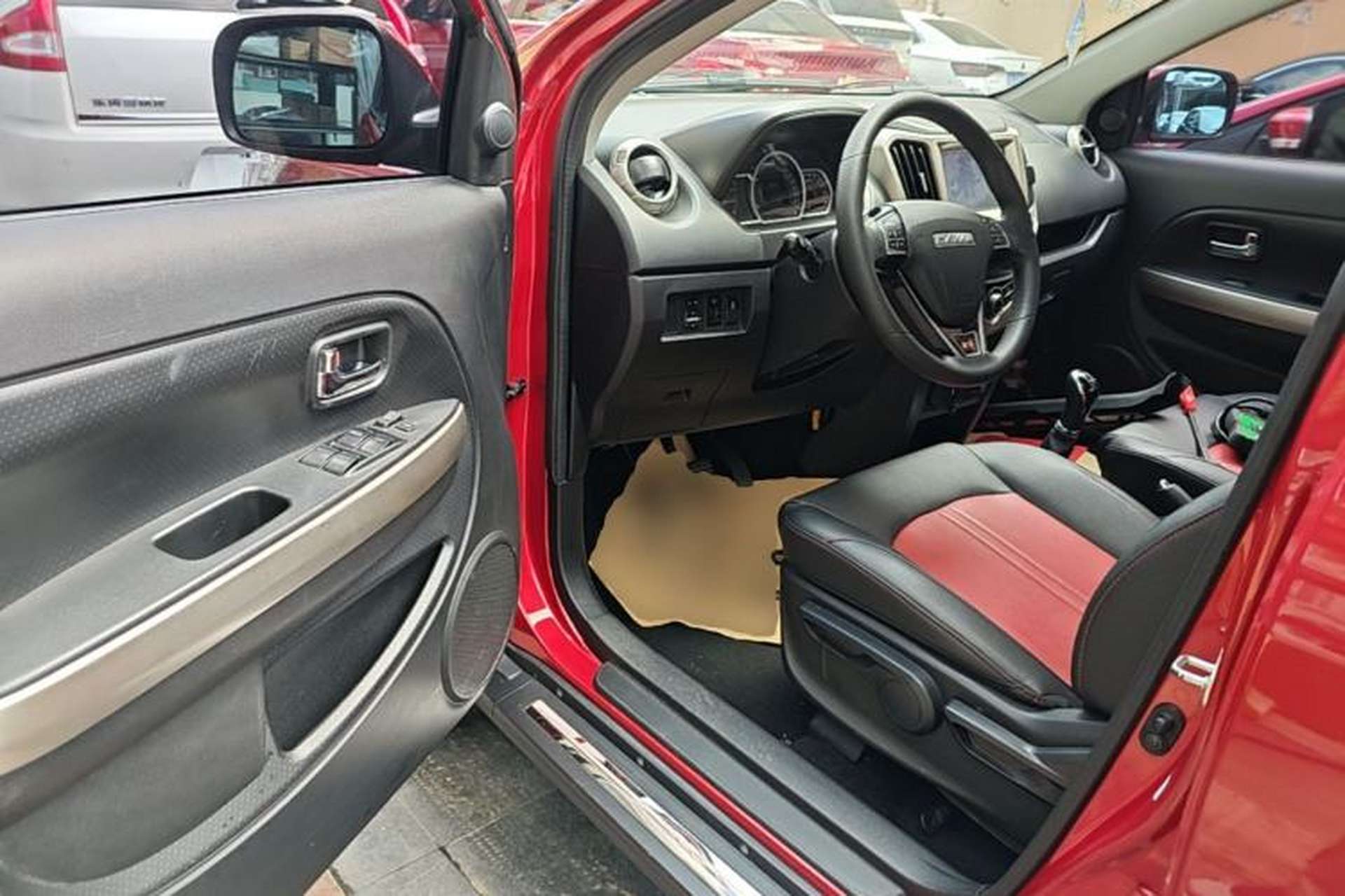 Used Haval H1 2016 Red Label 1.5L Manual Luxury Model Driver Seat