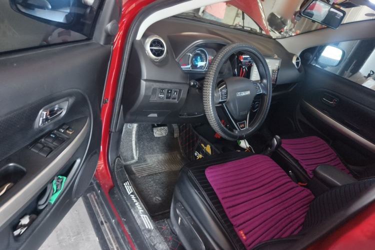 Used Haval H1 2016 Red Label 1.5L AMT Comfort Model Driver Seat