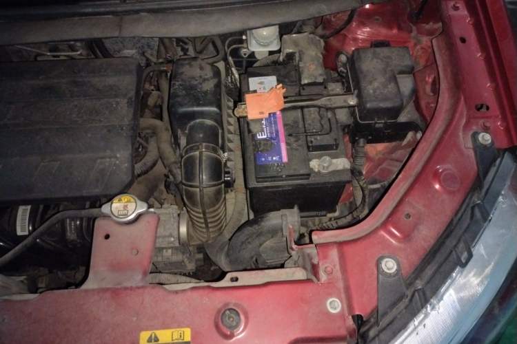 Used Haval H1 2016 Revised Version Blue Badge 1.5L AMT Luxury Edition Engine Bay Left