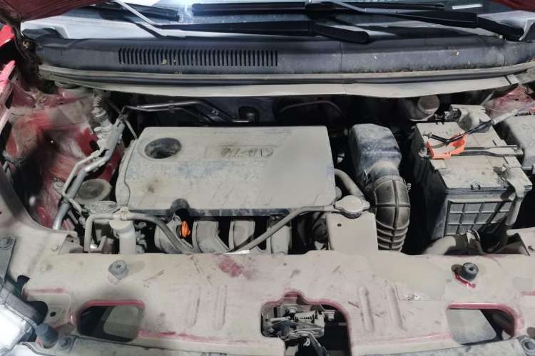 Used Haval H1 2016 Blue Label 1.5L AMT Luxury Model Engine Bay