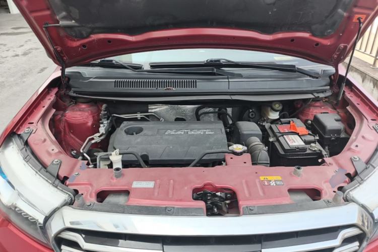 Used Haval H1 2016 Blue Label 1.5L Manual Urban Model Engine Bay