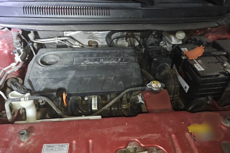 Used Haval H1 2016 Blue Label 1.5L AMT Luxury Model Engine Bay
