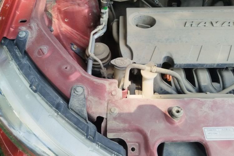 Used Haval H1 2016 Blue Label 1.5L AMT Urban Model Engine Bay Right