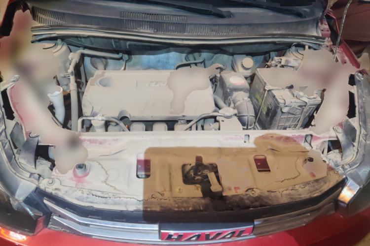 Used Haval H1 2016 Red Label 1.5L AMT Comfort Model Engine Bay
