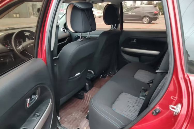 Used Haval H1 2016 Red Label 1.5L AMT Comfort Model Exterior 5