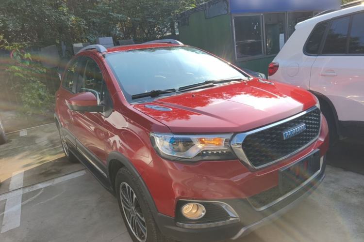 Used Haval H1 2016 Revised Version Blue Badge 1.5L AMT Luxury Edition Front Right 45 Deg