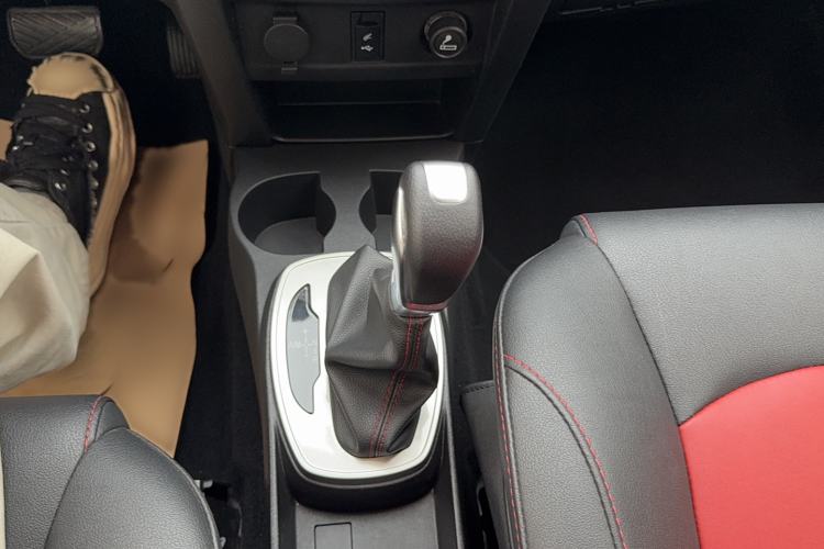 Used Haval H1 2016 Red-Label 1.5L AMT Luxury Model Gear Lever