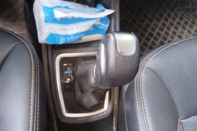 Used Haval H1 2016 Blue Label 1.5L AMT Urban Model Gear Lever