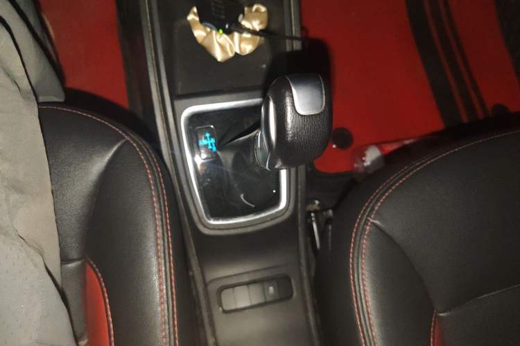 Used Haval H1 2016 Blue Label 1.5L AMT Luxury Model Gear Lever