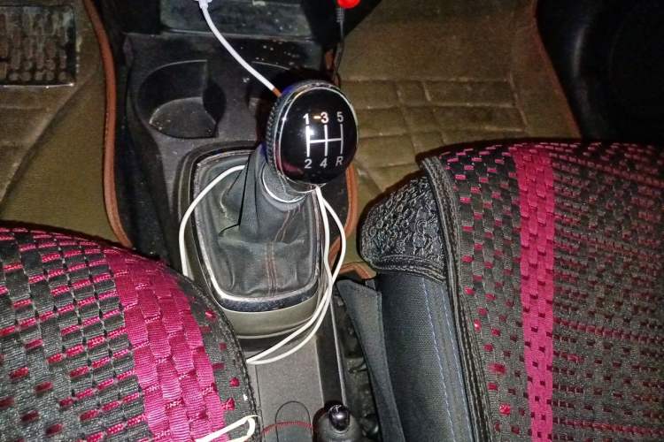Used Haval H1 2016 Red Label 1.5L Manual Comfort Edition Gear Lever
