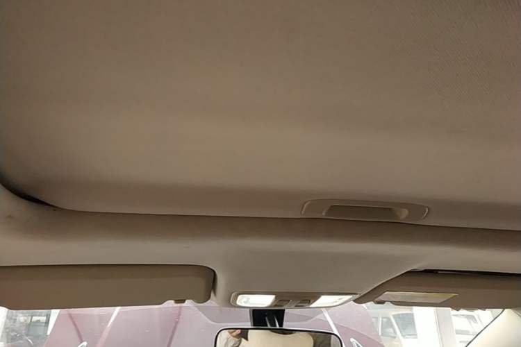 Used Haval H1 2016 Blue Label 1.5L Manual Luxury Model Headliner