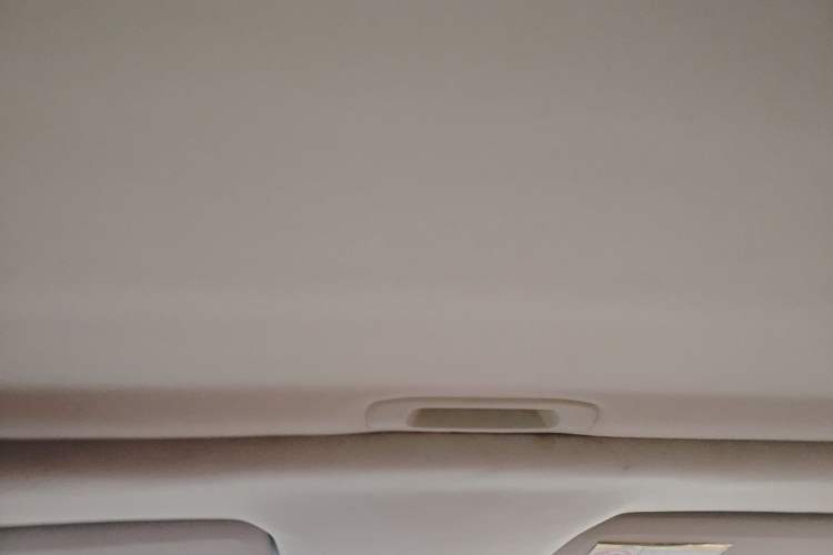 Used Haval H1 2016 Revised Version Blue Badge 1.5L AMT Luxury Edition Headliner