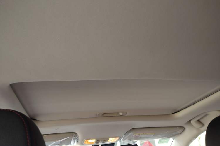 Used Haval H1 2016 Revised Version Blue Badge 1.5L AMT Luxury Edition Headliner