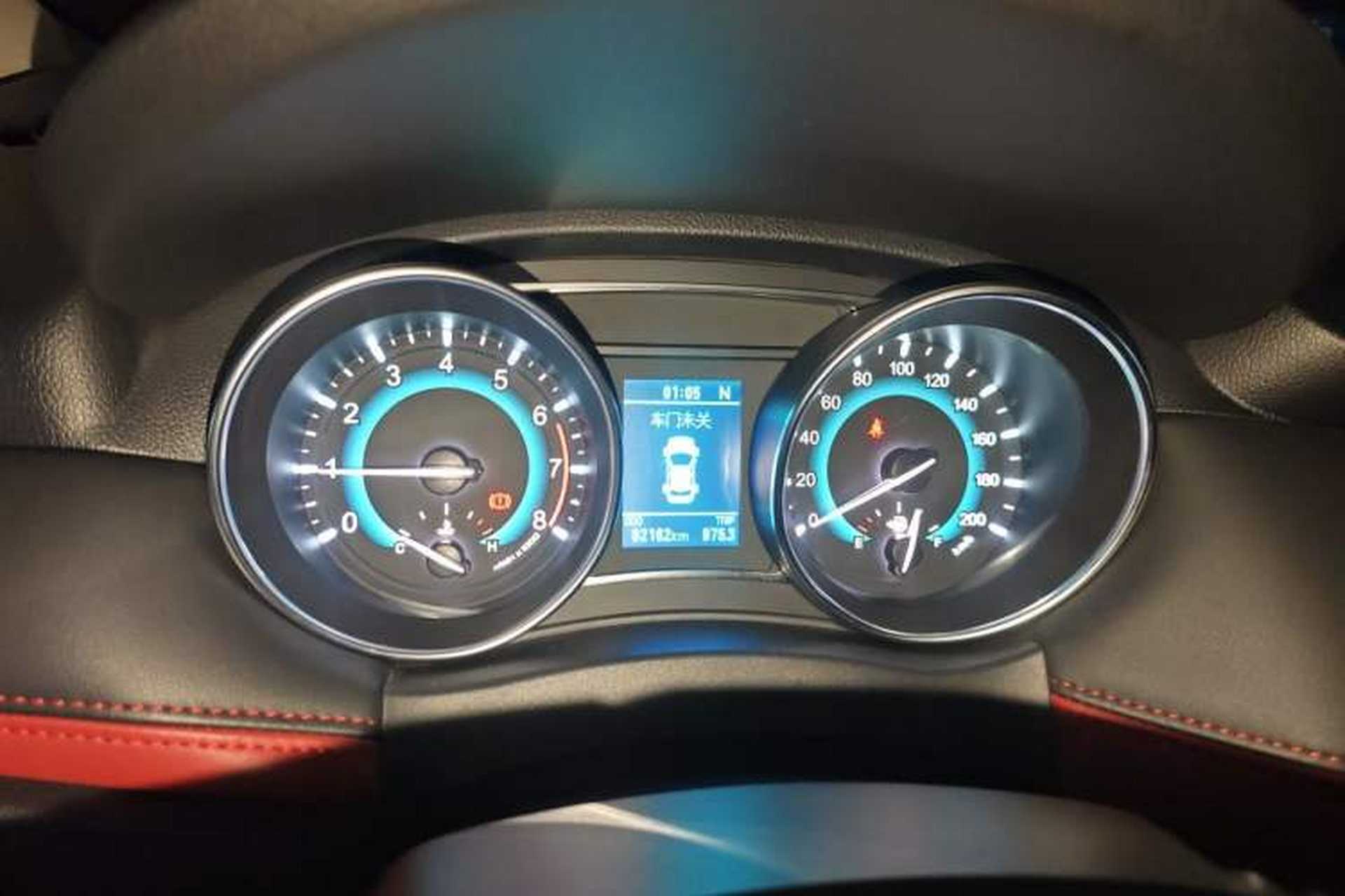 Used Haval H1 2016 Revised Version Blue Badge 1.5L AMT Comfort Edition Instrument Cluster