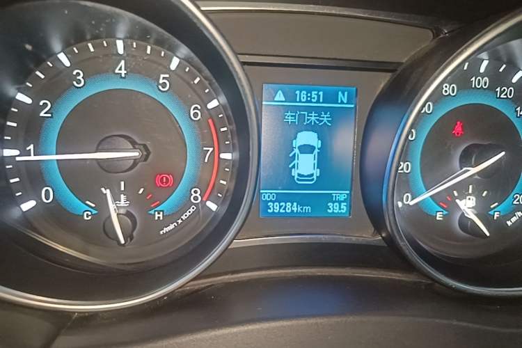 Used Haval H1 2016 Revised Version Blue Badge 1.5L AMT Luxury Edition Instrument Cluster
