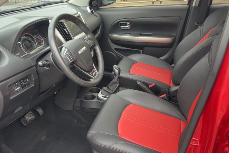 Used Haval H1 2016 Red-Label 1.5L AMT Luxury Model Interior 1