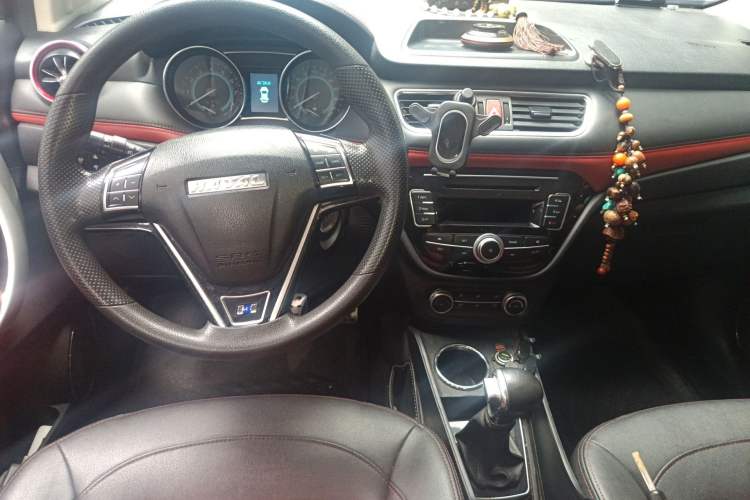Used Haval H1 2016 Blue Label 1.5L AMT Urban Model Interior 2