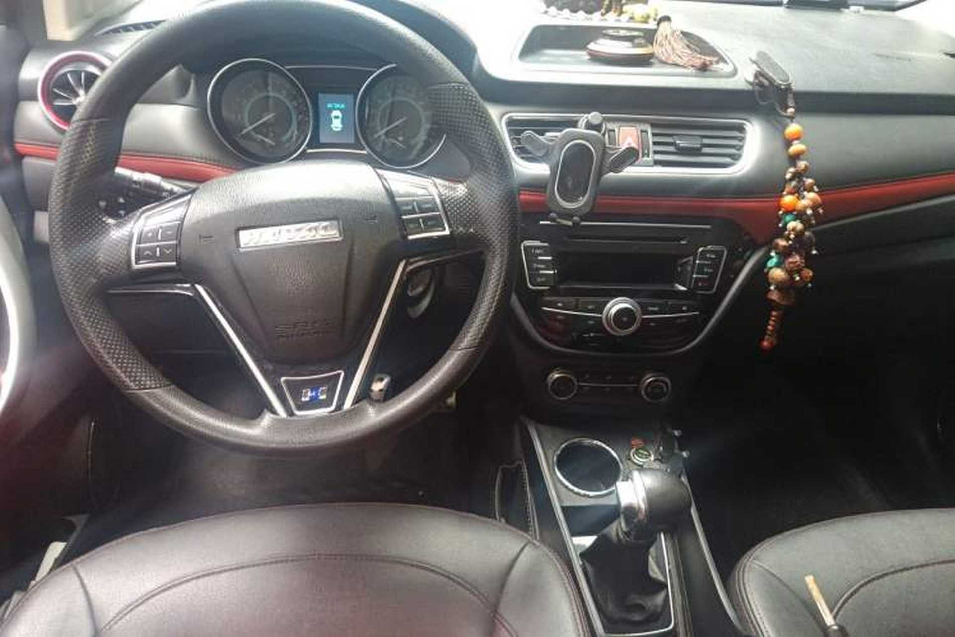 Used Haval H1 2016 Blue Label 1.5L AMT Urban Model Interior 2