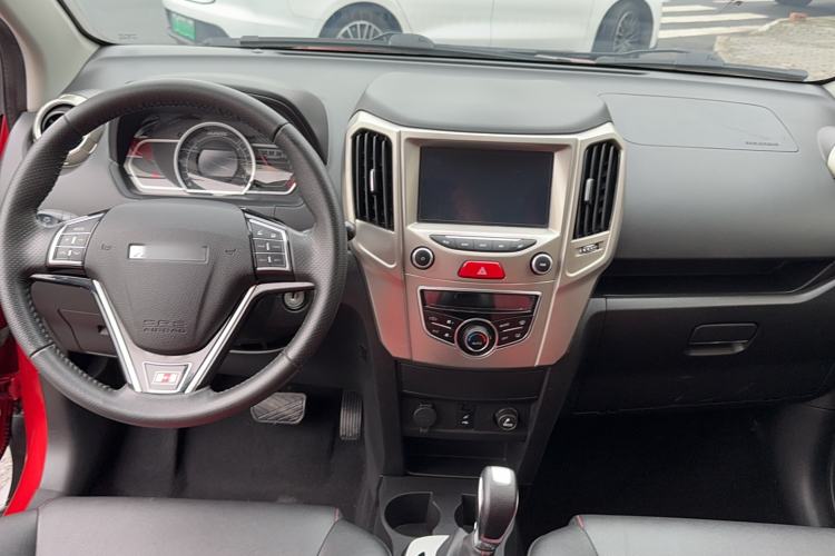 Used Haval H1 2016 Red-Label 1.5L AMT Luxury Model Interior 3