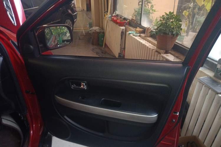 Used Haval H1 2016 Red Label 1.5L AMT Comfort Model Interior 5
