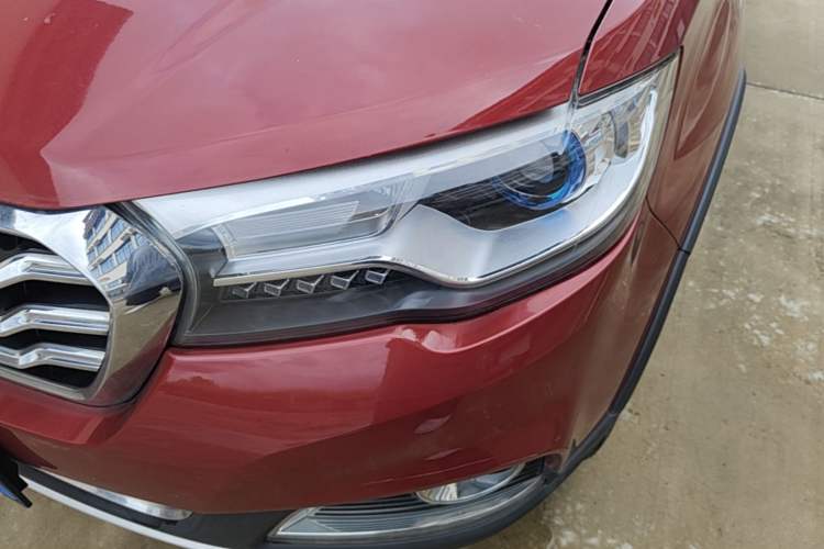 Used Haval H1 2016 Blue Label 1.5L AMT Luxury Model Left Front Headlight