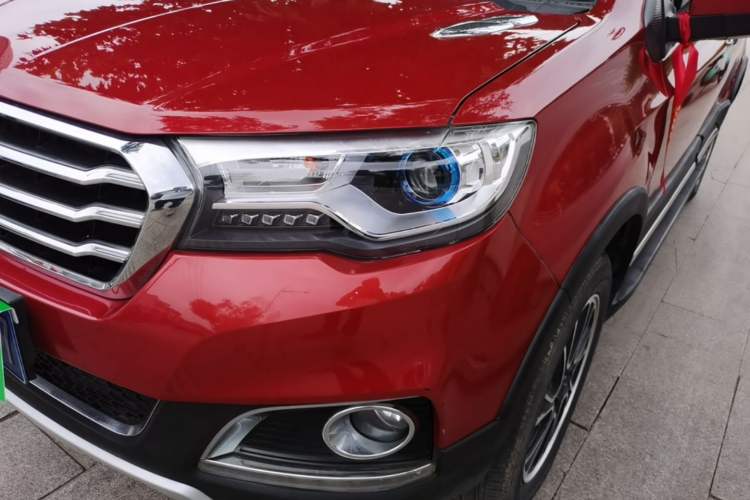 Used Haval H1 2016 Blue Label 1.5L AMT Luxury Model Left Front Headlight