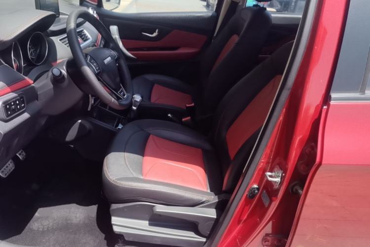 Used Haval H1 2016 Revised Version Blue Badge 1.5L AMT Comfort Edition Left Front Seat