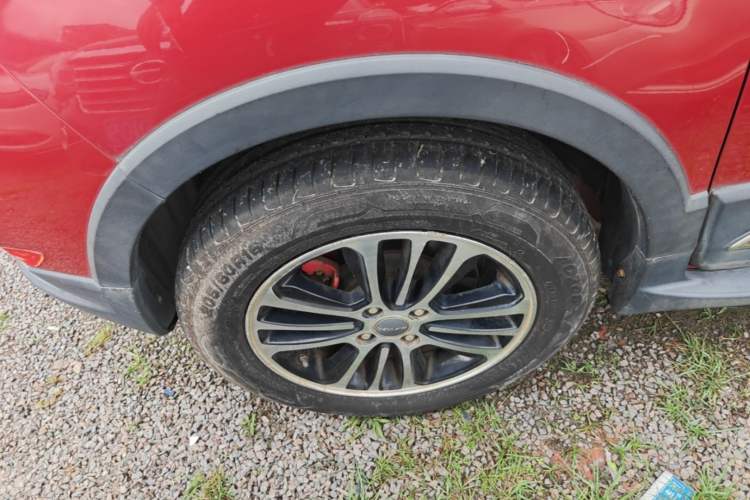Used Haval H1 2016 Blue Label 1.5L Manual Luxury Model Left Front Wheel Hub
