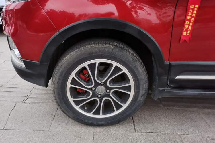 Used Haval H1 2016 Blue Label 1.5L AMT Luxury Model Left Front Wheel Hub
