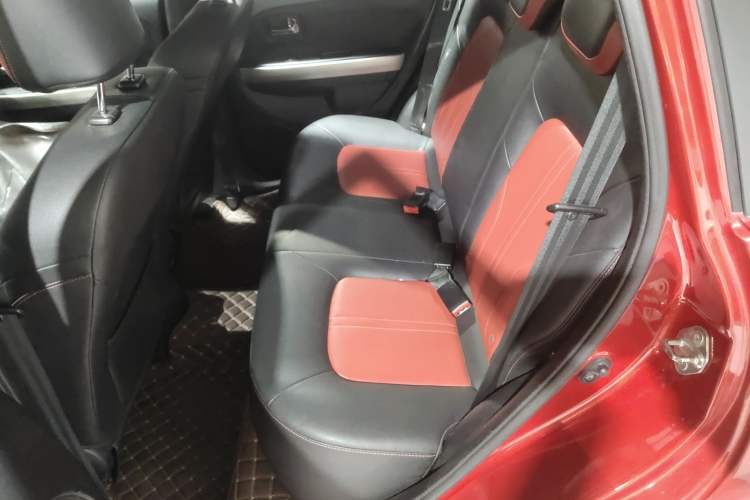 Used Haval H1 2016 Red-Label 1.5L AMT Luxury Model Left Rear Seat