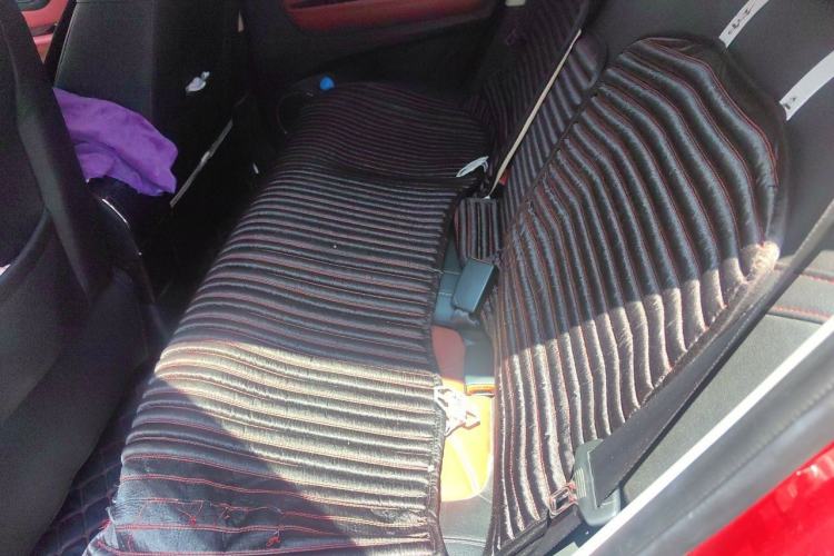 Used Haval H1 2016 Revised Version Blue Badge 1.5L AMT Comfort Edition Left Rear Seat